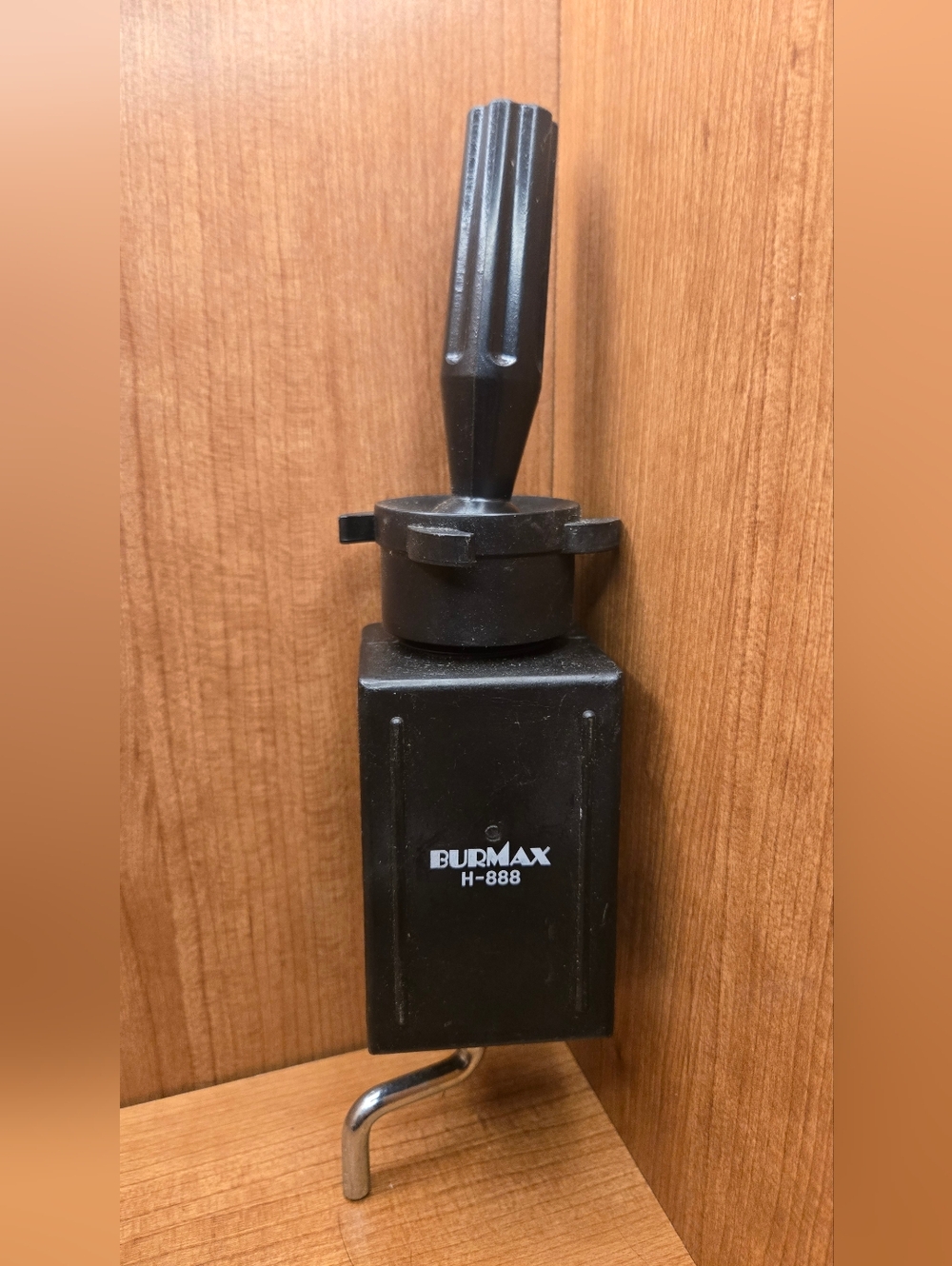 EUC Burmax H-888 Mannequin Head Holder